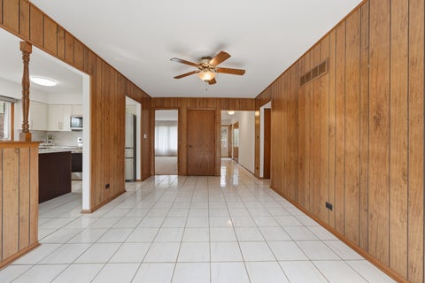 Tiny photo for 139 Harding Avenue, Des Plaines, IL 60016 (MLS # 12754140)