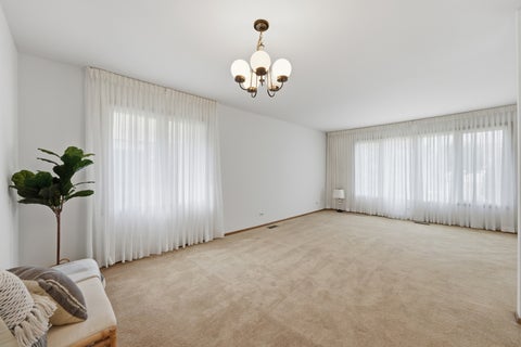 Tiny photo for 139 Harding Avenue, Des Plaines, IL 60016 (MLS # 12754140)