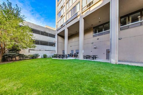 Tiny photo for 5320 N Sheridan Road #2507, Chicago, IL 60640 (MLS # 12614754)