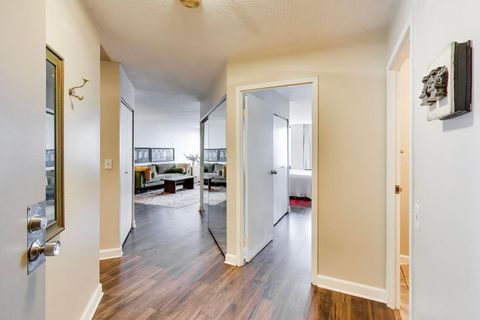 Tiny photo for 5320 N Sheridan Road #2507, Chicago, IL 60640 (MLS # 12614754)