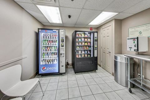 Tiny photo for 5320 N Sheridan Road #2507, Chicago, IL 60640 (MLS # 12614754)