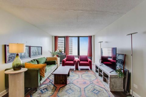 Tiny photo for 5320 N Sheridan Road #2507, Chicago, IL 60640 (MLS # 12614754)