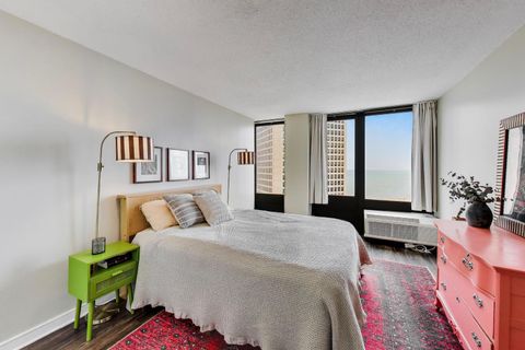 Tiny photo for 5320 N Sheridan Road #2507, Chicago, IL 60640 (MLS # 12614754)