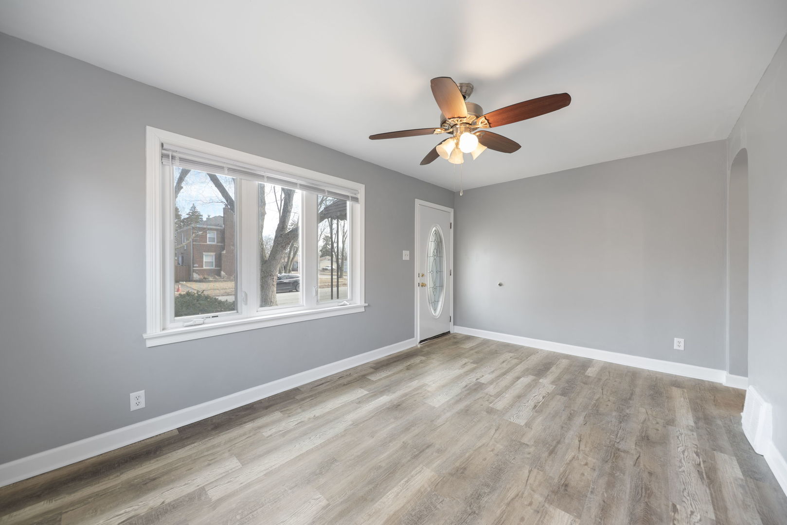 14234 S Michigan Avenue