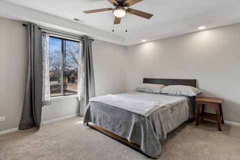 Tiny photo for 1733 Harrow Court #B, Wheaton, IL 60189 (MLS # 12572913)