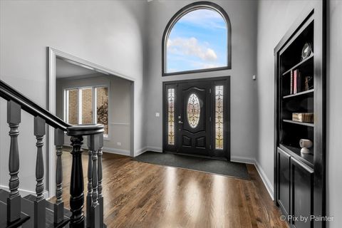 Tiny photo for 162 Greenfield Drive, Bloomingdale, IL 60108 (MLS # 12544830)