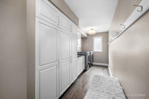 Tiny photo for 162 Greenfield Drive, Bloomingdale, IL 60108 (MLS # 12544830)