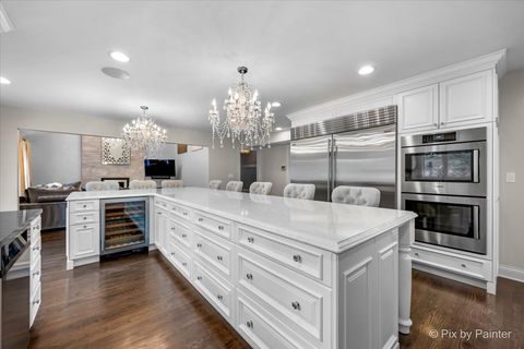 Tiny photo for 162 Greenfield Drive, Bloomingdale, IL 60108 (MLS # 12544830)