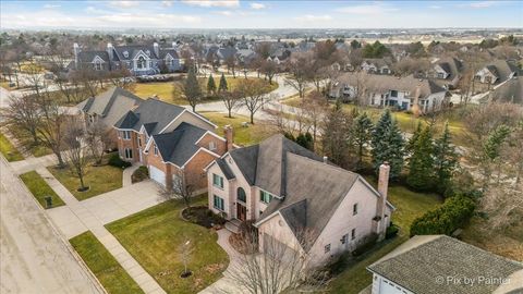 Tiny photo for 162 Greenfield Drive, Bloomingdale, IL 60108 (MLS # 12544830)