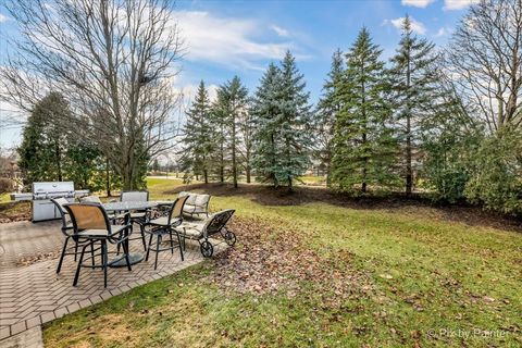 Tiny photo for 162 Greenfield Drive, Bloomingdale, IL 60108 (MLS # 12544830)