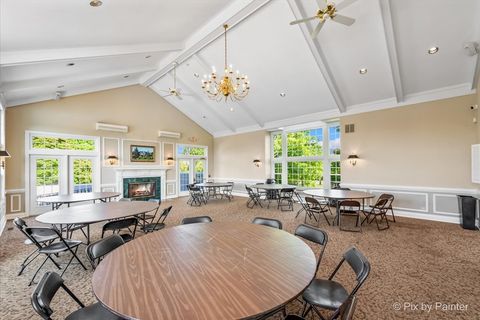 Tiny photo for 162 Greenfield Drive, Bloomingdale, IL 60108 (MLS # 12544830)