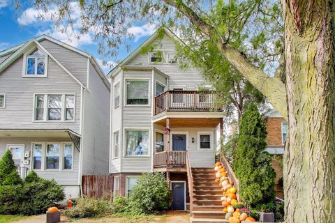 4154 N CAMPBELL Avenue Chicago IL 60618