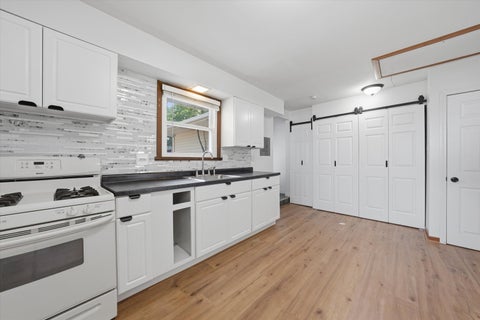 Tiny photo for 422 Suwanee Street, Park Forest, IL 60466 (MLS # 12757513)