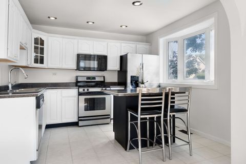 Tiny photo for 9858 Montrose Avenue, Schiller Park, IL 60176 (MLS # 12486352)
