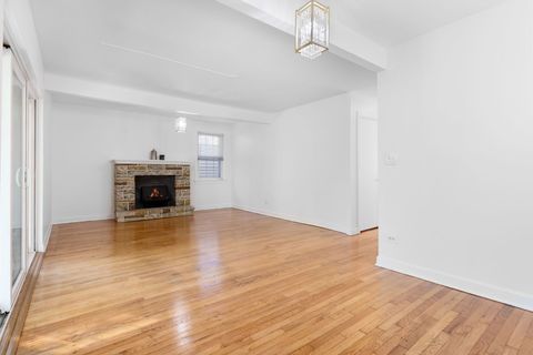 Tiny photo for 9858 Montrose Avenue, Schiller Park, IL 60176 (MLS # 12486352)