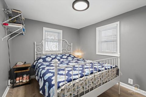 Tiny photo for 268 N Gifford Street, Elgin, IL 60120 (MLS # 12552351)