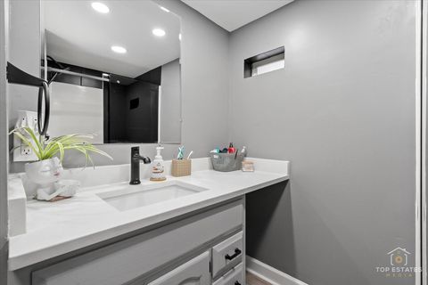 Tiny photo for 268 N Gifford Street, Elgin, IL 60120 (MLS # 12552351)