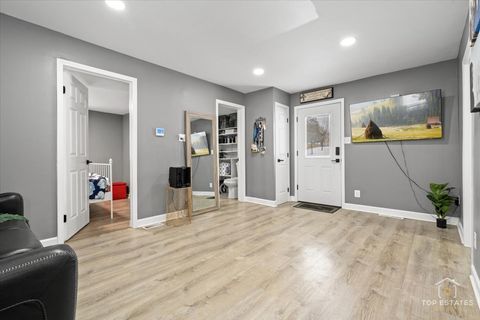 Tiny photo for 268 N Gifford Street, Elgin, IL 60120 (MLS # 12552351)