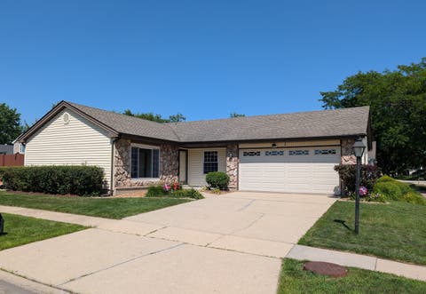 1 Oak Meadow Court, Streamwood, IL 60107 - #: 12705376