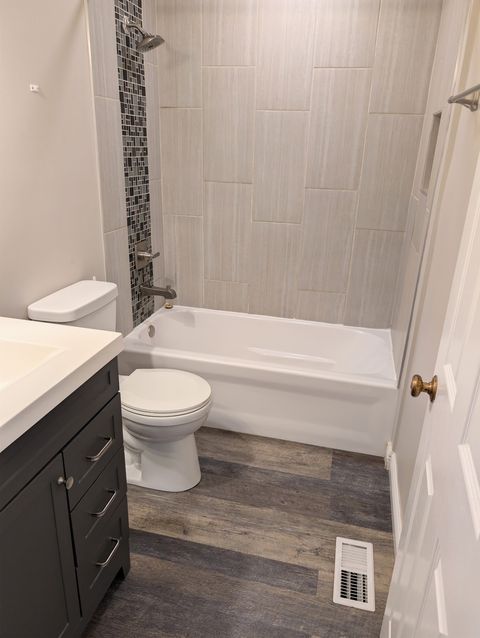 Tiny photo for 1 Oak Meadow Court, Streamwood, IL 60107 (MLS # 12705376)