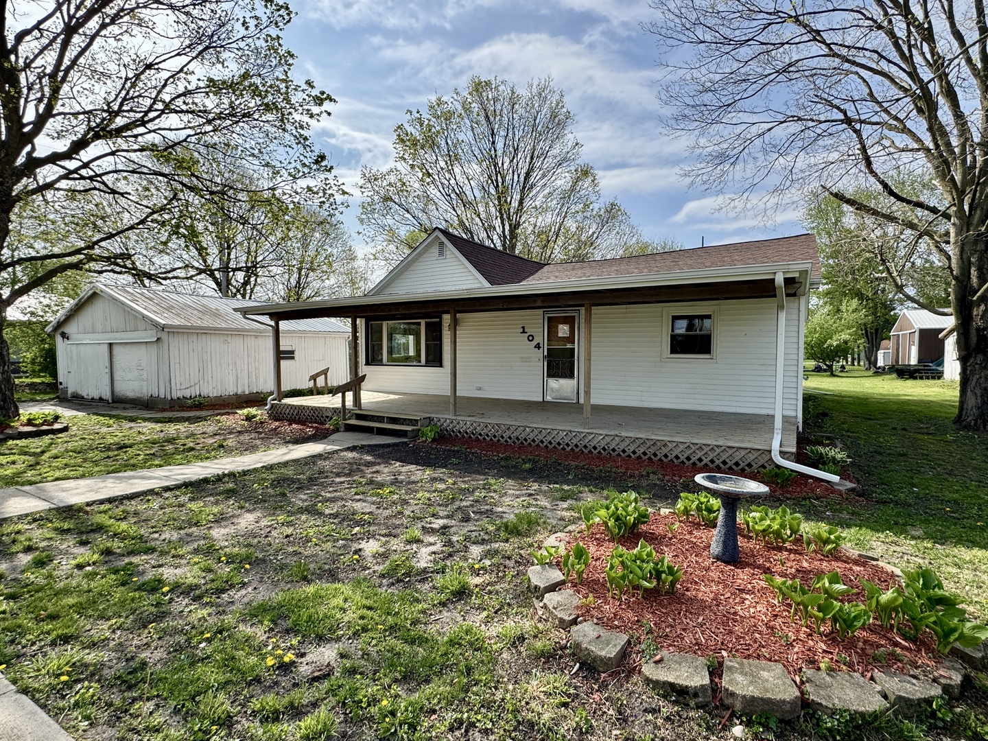 Listing image 1