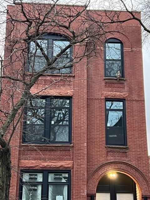 2715 W Potomac Street 3 Chicago IL 60622