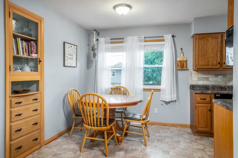 Tiny photo for 1923 Glenn Street, Bettendorf, IA 52722 (MLS # 12759308)
