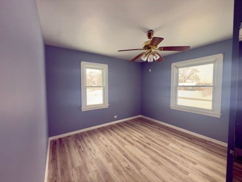 Tiny photo for 2N152 Wisconsin Avenue, Villa Park, IL 60181 (MLS # 12551951)