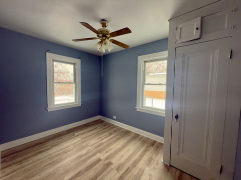 Tiny photo for 2N152 Wisconsin Avenue, Villa Park, IL 60181 (MLS # 12551951)