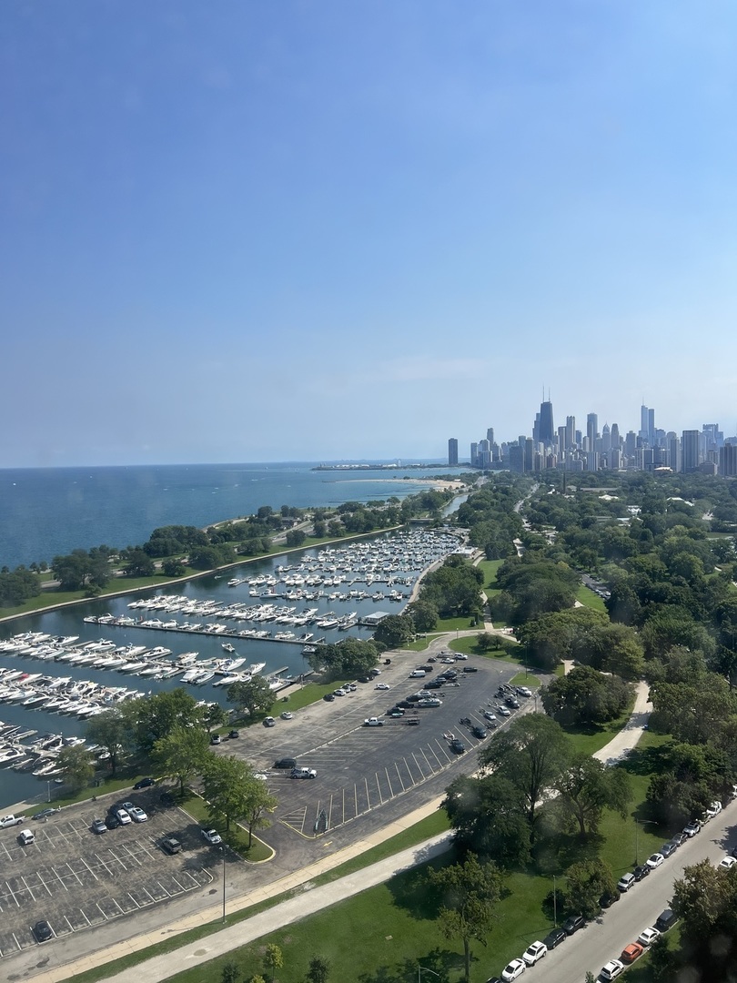 2800 N Lake Shore Drive 2908