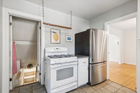 Tiny photo for 1927 Warren Street, Evanston, IL 60202 (MLS # 12488796)