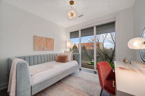 Tiny photo for 1625 N Burling Street #401, Chicago, IL 60614 (MLS # 12541515)