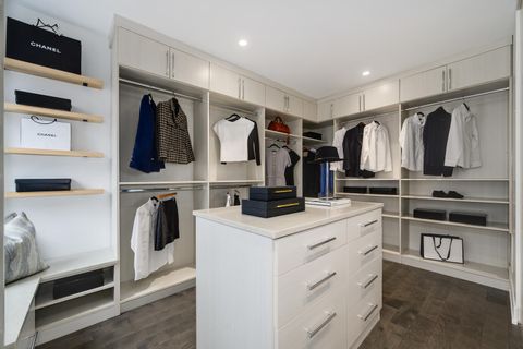 Tiny photo for 1625 N Burling Street #401, Chicago, IL 60614 (MLS # 12541515)