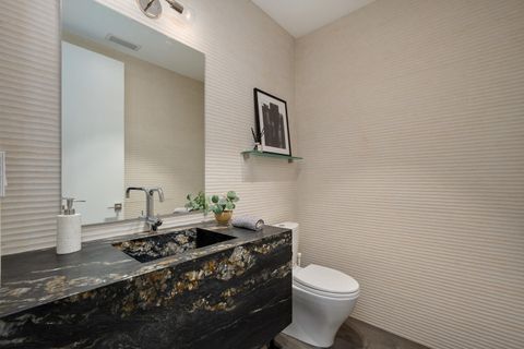 Tiny photo for 1625 N Burling Street #401, Chicago, IL 60614 (MLS # 12541515)