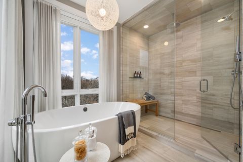 Tiny photo for 1625 N Burling Street #401, Chicago, IL 60614 (MLS # 12541515)