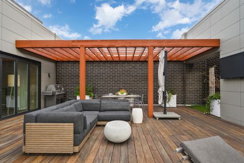 Tiny photo for 1625 N Burling Street #401, Chicago, IL 60614 (MLS # 12541515)