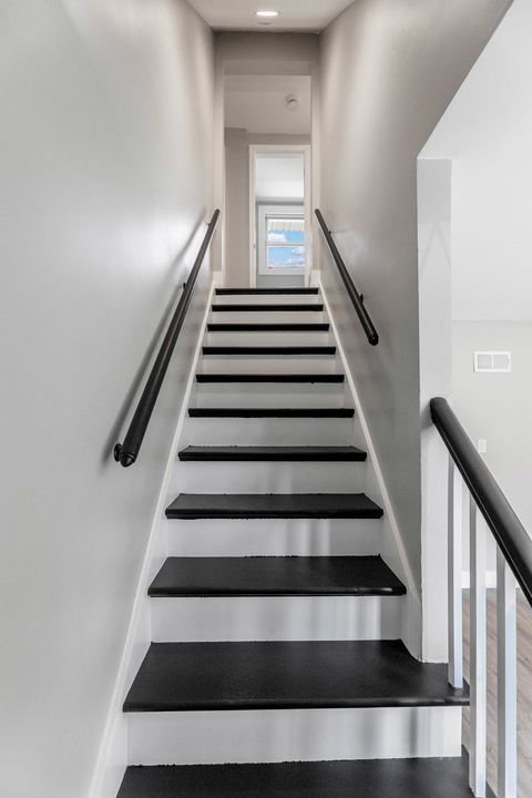 Tiny photo for 6856 W Crandall Avenue, Worth, IL 60482 (MLS # 12475905)