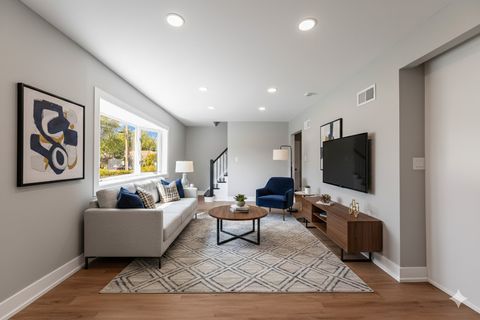 Tiny photo for 6856 W Crandall Avenue, Worth, IL 60482 (MLS # 12475905)