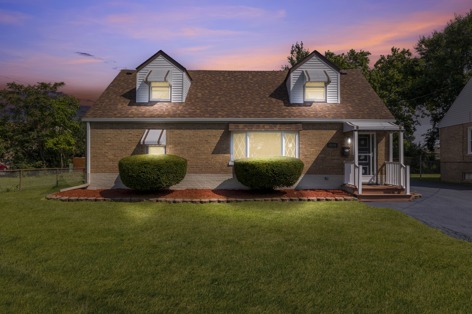 6856 W Crandall Avenue