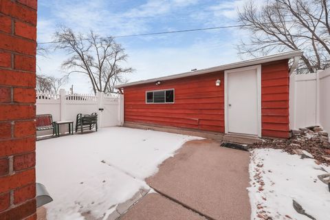 Tiny photo for 1428 Pickwick Street, Ottawa, IL 61350 (MLS # 12604110)