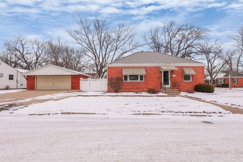 Tiny photo for 1428 Pickwick Street, Ottawa, IL 61350 (MLS # 12604110)