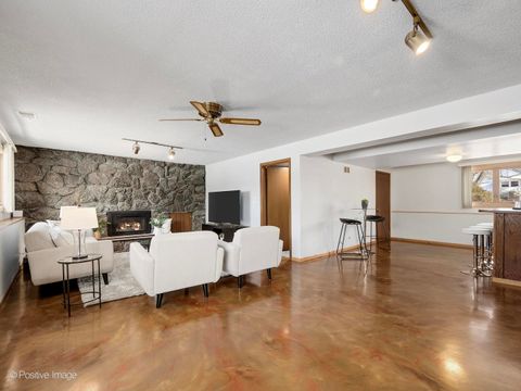 Tiny photo for 14138 Terry Drive, Orland Park, IL 60462 (MLS # 12553164)