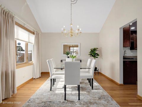 Tiny photo for 14138 Terry Drive, Orland Park, IL 60462 (MLS # 12553164)