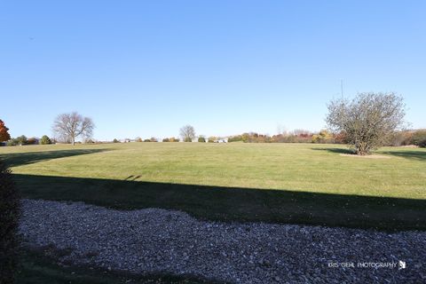 Tiny photo for 34026 N White Oak Lane, Gurnee, IL 60031 (MLS # 12513546)