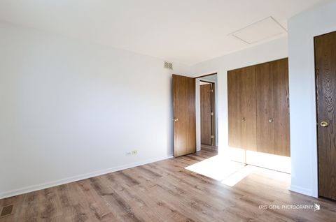 Tiny photo for 34026 N White Oak Lane, Gurnee, IL 60031 (MLS # 12513546)