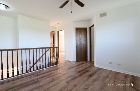 Tiny photo for 34026 N White Oak Lane, Gurnee, IL 60031 (MLS # 12513546)