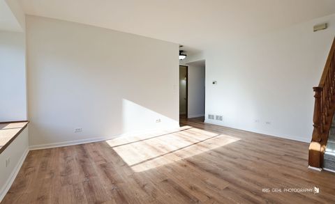 Tiny photo for 34026 N White Oak Lane, Gurnee, IL 60031 (MLS # 12513546)