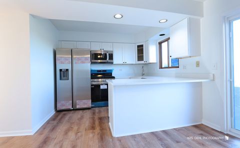 Tiny photo for 34026 N White Oak Lane, Gurnee, IL 60031 (MLS # 12513546)