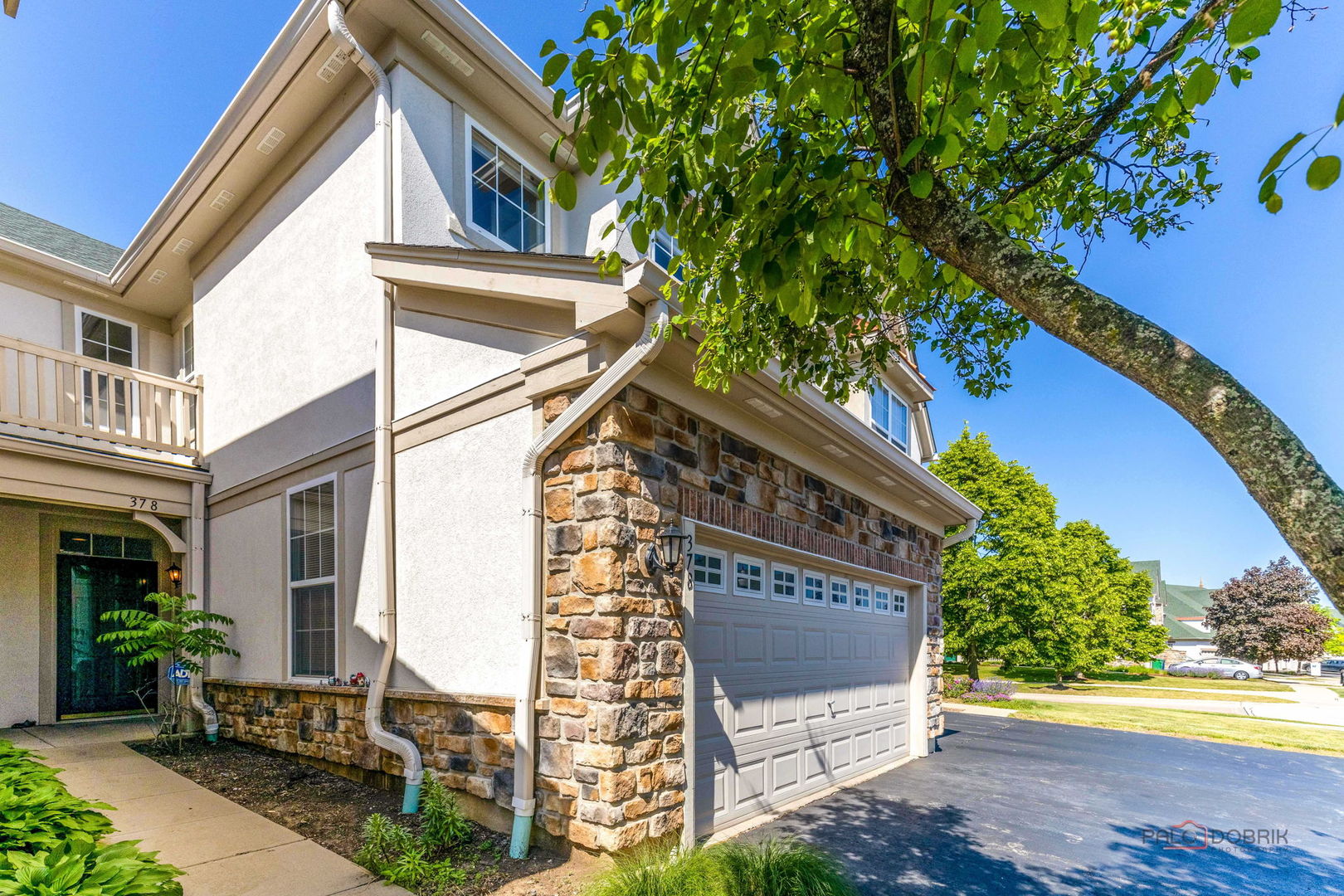 378 BAY TREE Circle