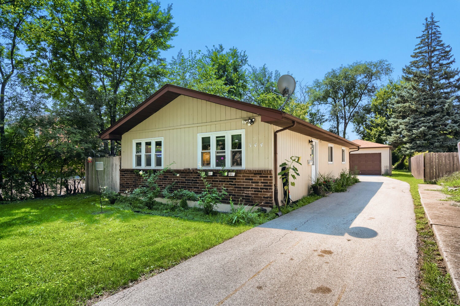344 N Princeton Avenue